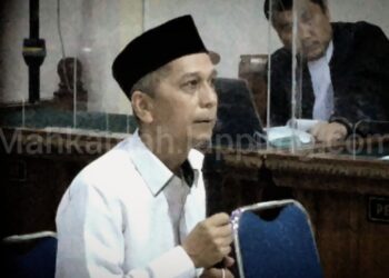 Cara Karomani Loloskan Mahasiswa Titipan